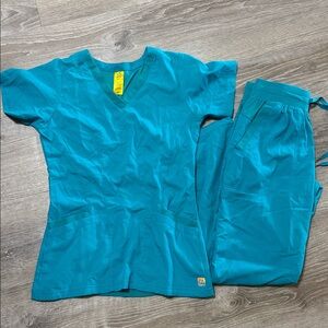WonderWink Teal Scrub Set